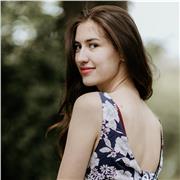 Professeur d'art et de dessin avec un master dans l'animation